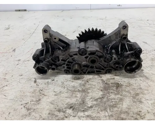 MACK 212935223 Oil Pump
