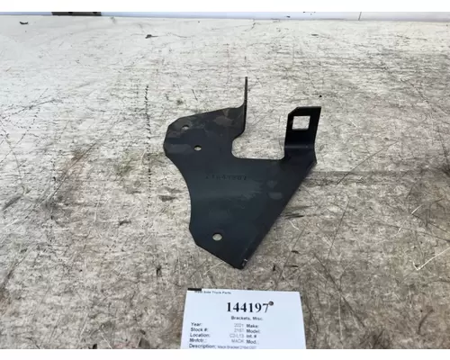 MACK 21641207 Brackets, Misc.