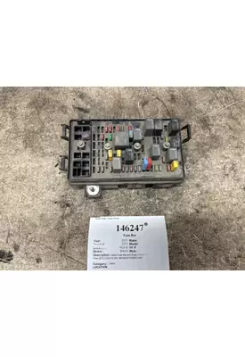 MACK 21829331 Fuse Box