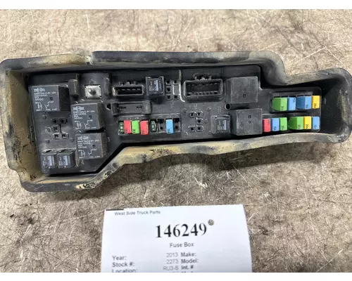 MACK 21966655 Fuse Box