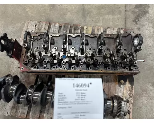 MACK 22063681 Cylinder Head