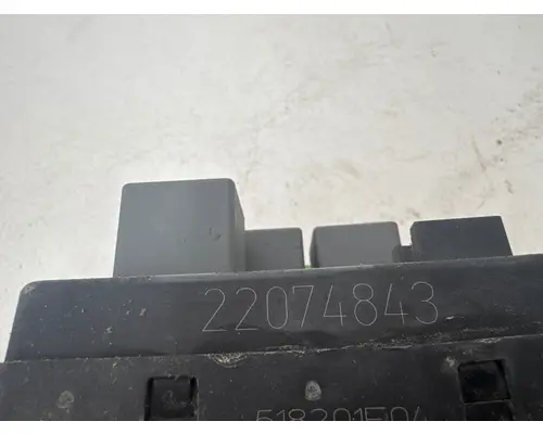 MACK 22074843 Fuse Box