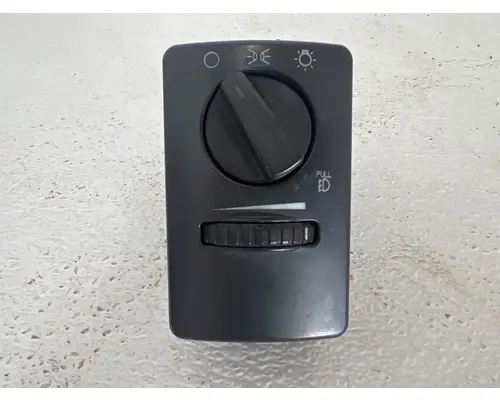 MACK 22116361 Headlight switch