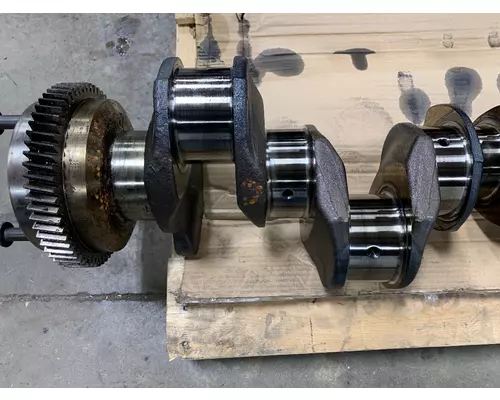 MACK 22235114 Crankshaft