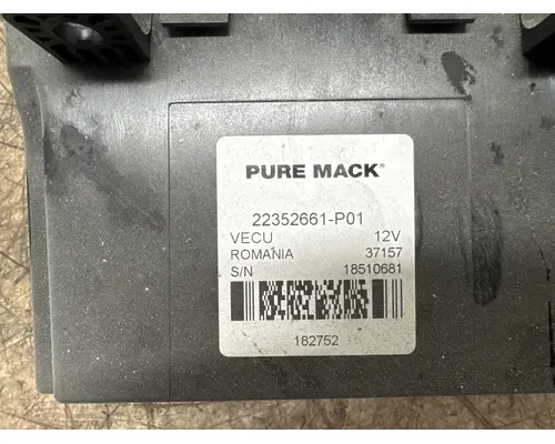 MACK 22352661-P01 ECM (Cab Control Module)