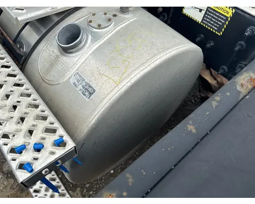 MACK 22707532 Fuel Tank