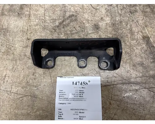 MACK 23220187 Brackets, Misc.