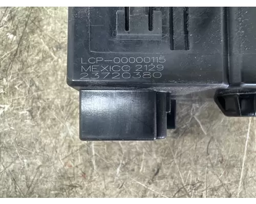 MACK 23720380 Headlight switch