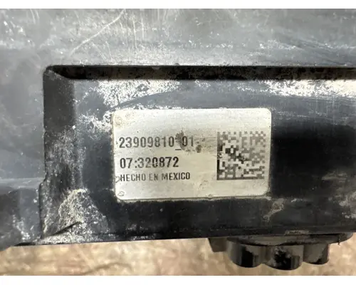 MACK 23909810 Fuse Box