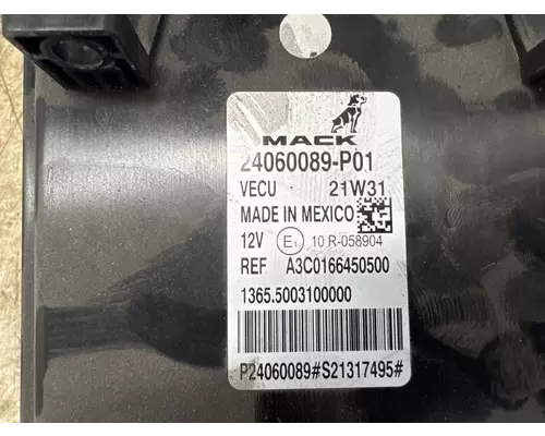 MACK 24060089-P01 ECM (Cab Control Module)
