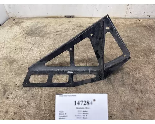 MACK 25133819 Brackets, Misc.