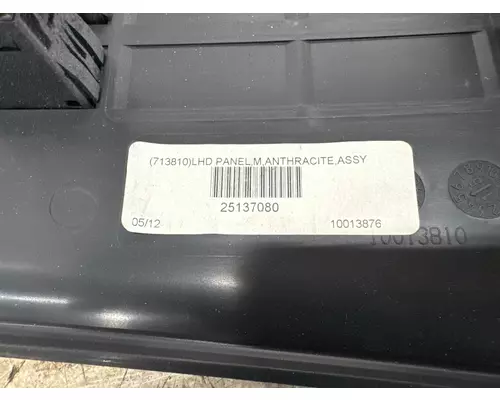 MACK 25137080 Dash Panel