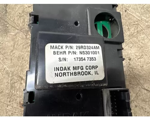 MACK 29RD324AM Temperature Control
