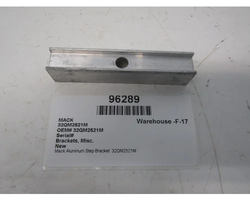 MACK 32QM2521M Brackets, Misc.