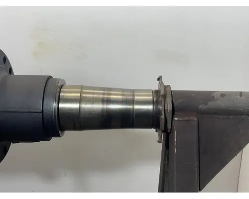 MACK 40,000LBS Cast Axle Housing (Rear)