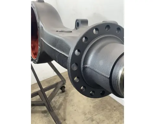 MACK 40,000LBS Cast Axle Housing (Rear)