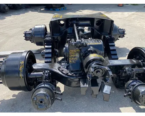 MACK 44,000 LBS CAMEL BACK Cutoff Assembly (Complete With Axles)