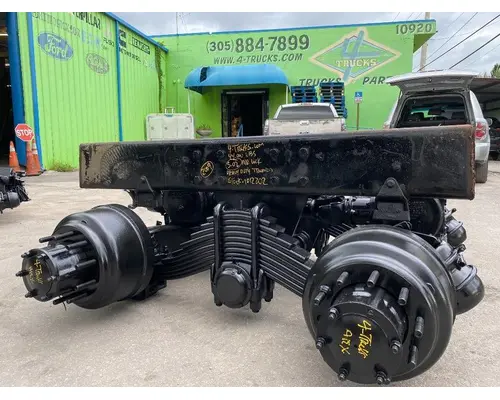 MACK 44,000 LBS CAMEL BACK Cutoff Assembly (Complete With Axles)