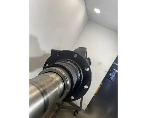 MACK 44,000LBS Cast Axle Housing (Rear)