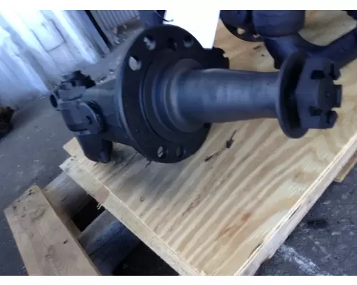 MACK 4QH267 SPINDLE/KNUCKLE, FRONT in Tampa, FL #2132454