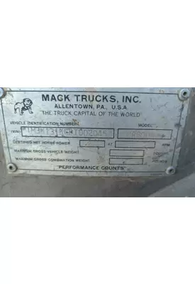 MACK 676 Engine Assembly