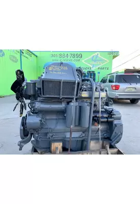 MACK 676 Engine Assembly