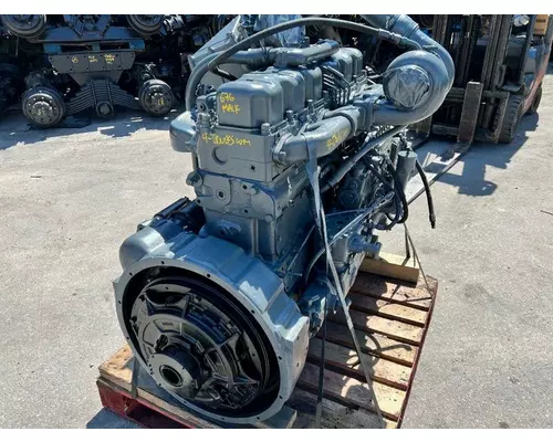 MACK 676 Engine Assembly