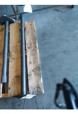 MACK 68KH3226P2 AXLE SHAFT