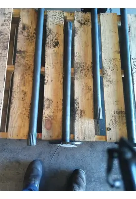 MACK 68KH3226 AXLE SHAFT