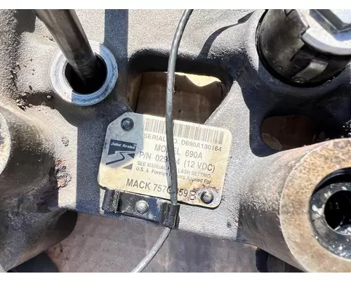 MACK 690A JakeEngine Brake