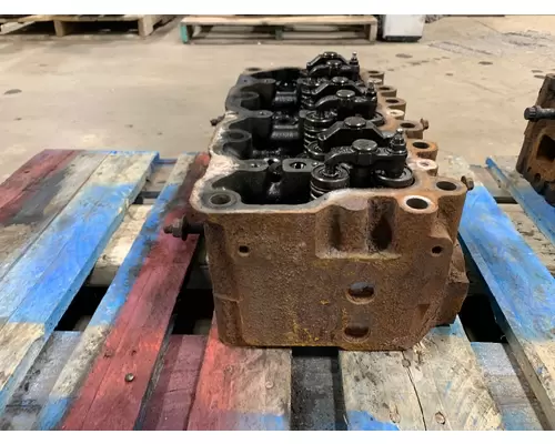 MACK 732GB5341M Cylinder Head