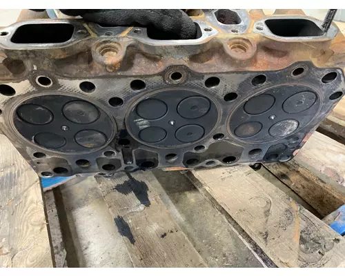 MACK 732GB5352M Cylinder Head