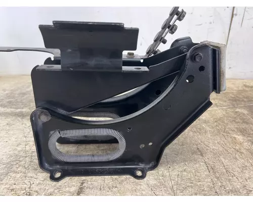 MACK 82078484 Brackets, Misc.