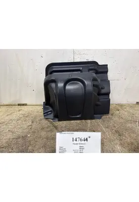 MACK 82157229 Fender Extension