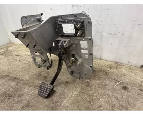 MACK 82280309 Brake  Clutch Pedal Box
