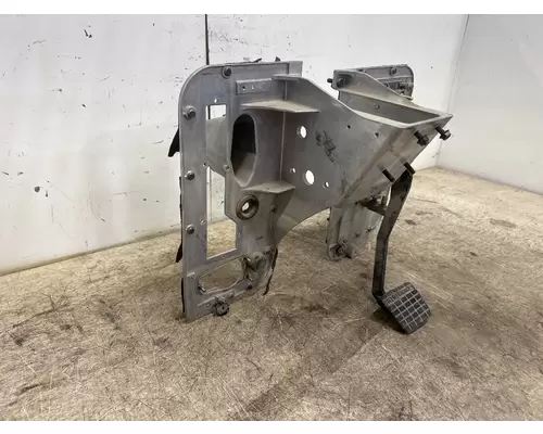 MACK 82280309 Brake  Clutch Pedal Box