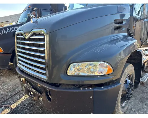 MACK 82716357 Hood