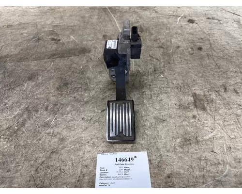 MACK 82734051 Fuel Pedal Assembly