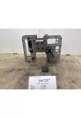 MACK 82789711 Brake / Clutch Pedal Box