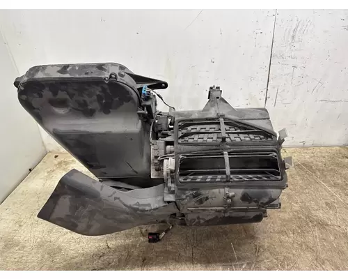 MACK 82791472 Heater Assembly