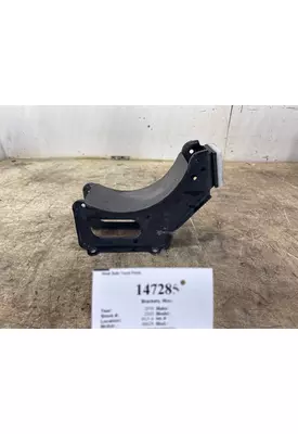 MACK 84204751 Brackets, Misc.