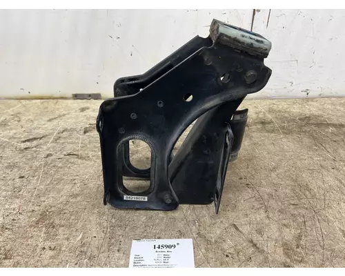 MACK 84218078 Brackets, Misc.