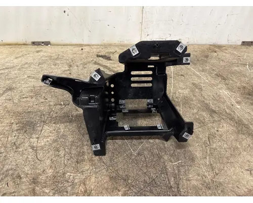 MACK 84556223 Brackets, Misc.