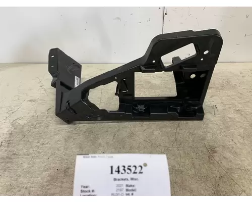 MACK 84556224 Brackets, Misc.