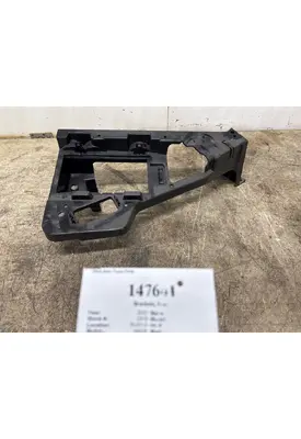 MACK 84556224 Brackets, Misc.