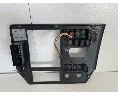 MACK 84MT5102M Dash Panel