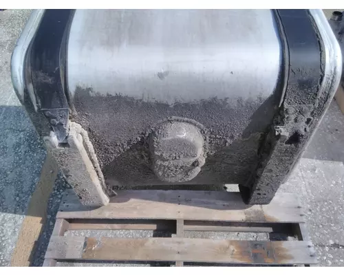 MACK 95-104 GALLON FUEL TANK