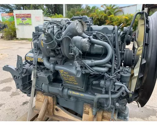 MACK AC-380/410 Engine Assembly