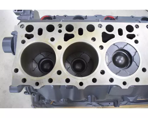 MACK AC Series Engine Assembly