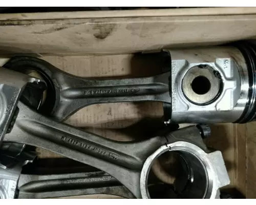 MACK AC  CONNECTING ROD